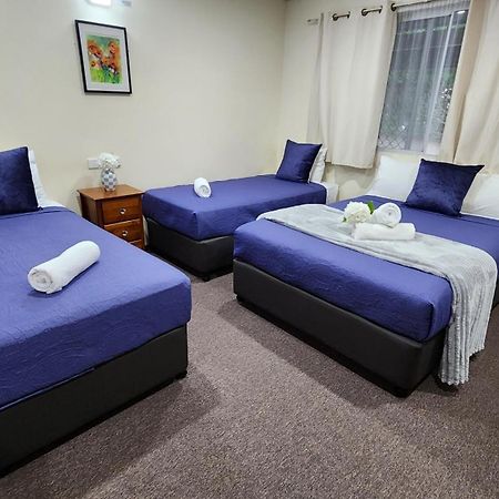 Affordable Gold City Motel Charters Towers Ngoại thất bức ảnh